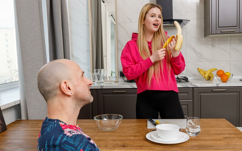 Лариса, 23 года, 3 размер груди